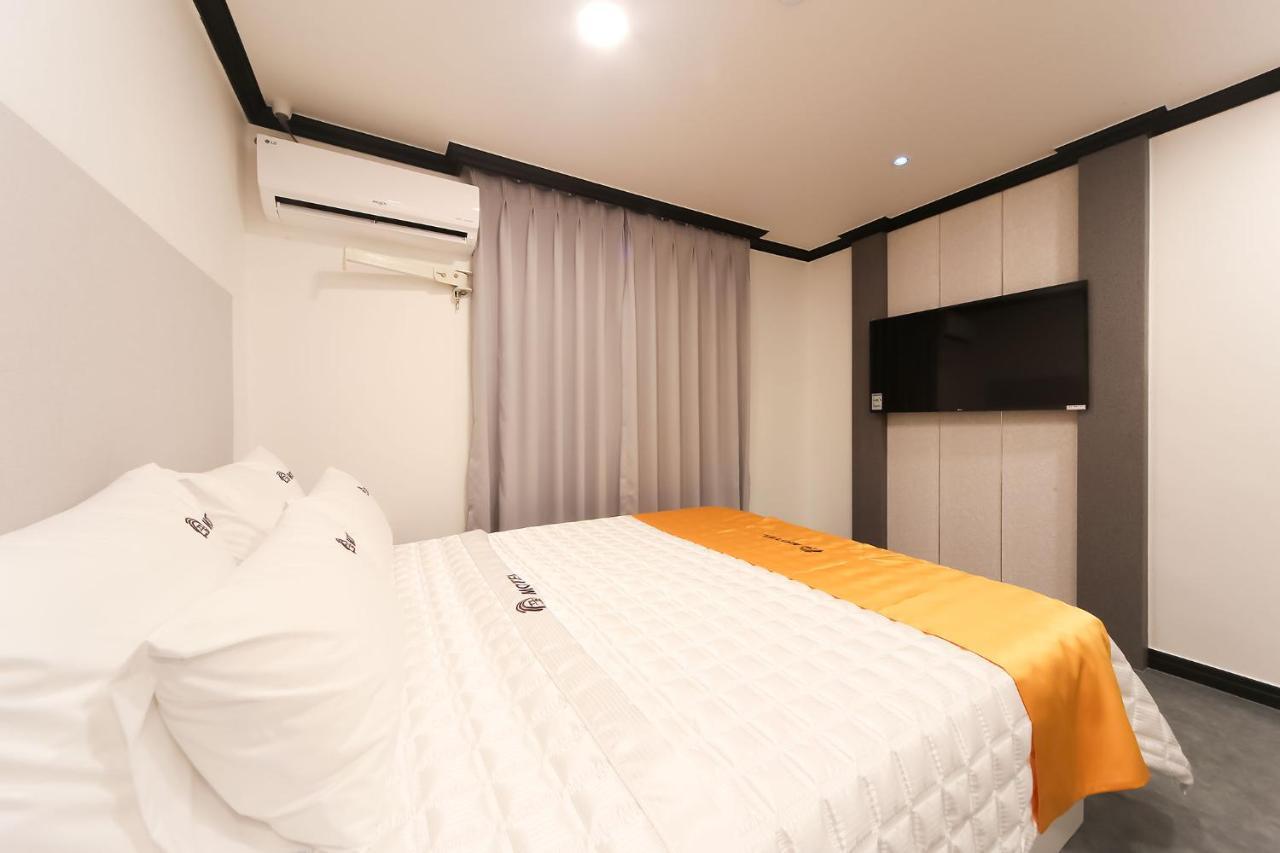 Prince Motel Μπουσάν Εξωτερικό φωτογραφία